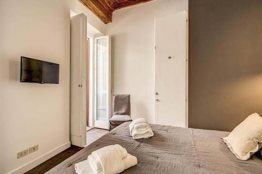 Piazza Farnese Exclusive View 2 Bedroom En Suite Rome Bagian luar foto