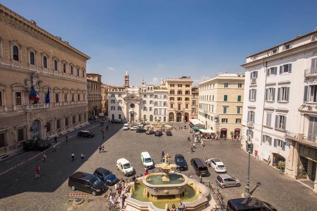 Piazza Farnese Exclusive View 2 Bedroom En Suite Rome Bagian luar foto