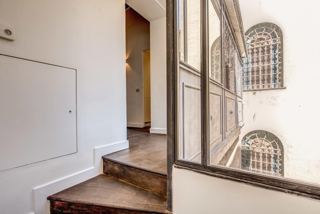 Piazza Farnese Exclusive View 2 Bedroom En Suite Rome Bagian luar foto