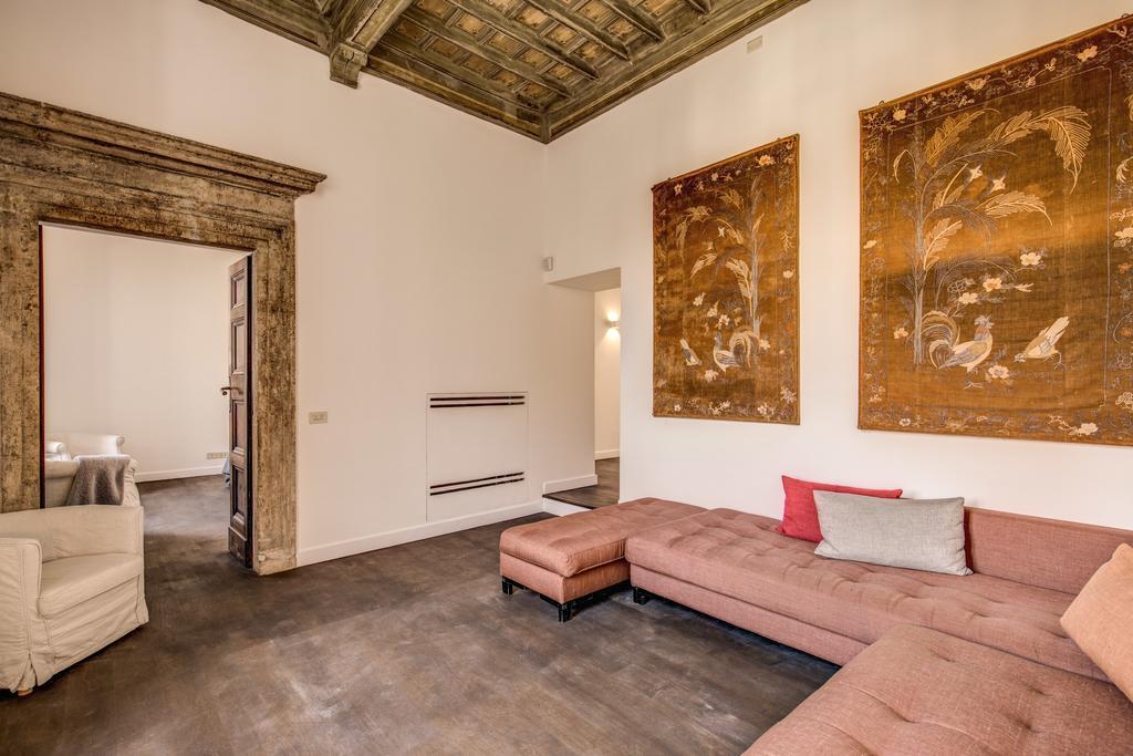 Piazza Farnese Exclusive View 2 Bedroom En Suite Rome Bagian luar foto